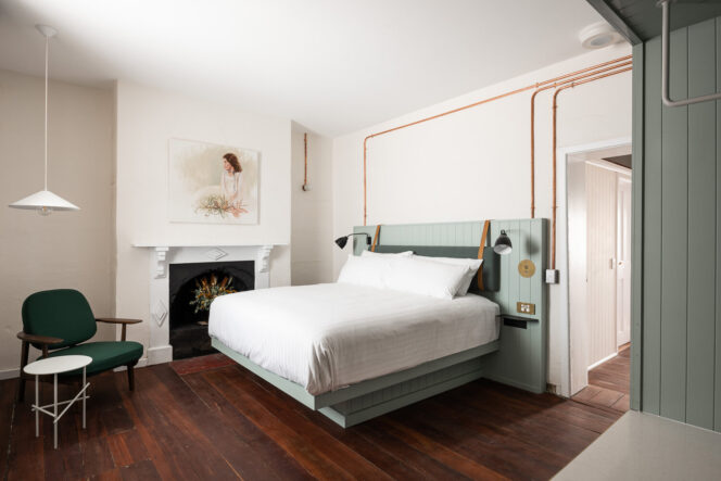 Warders Hotel Room